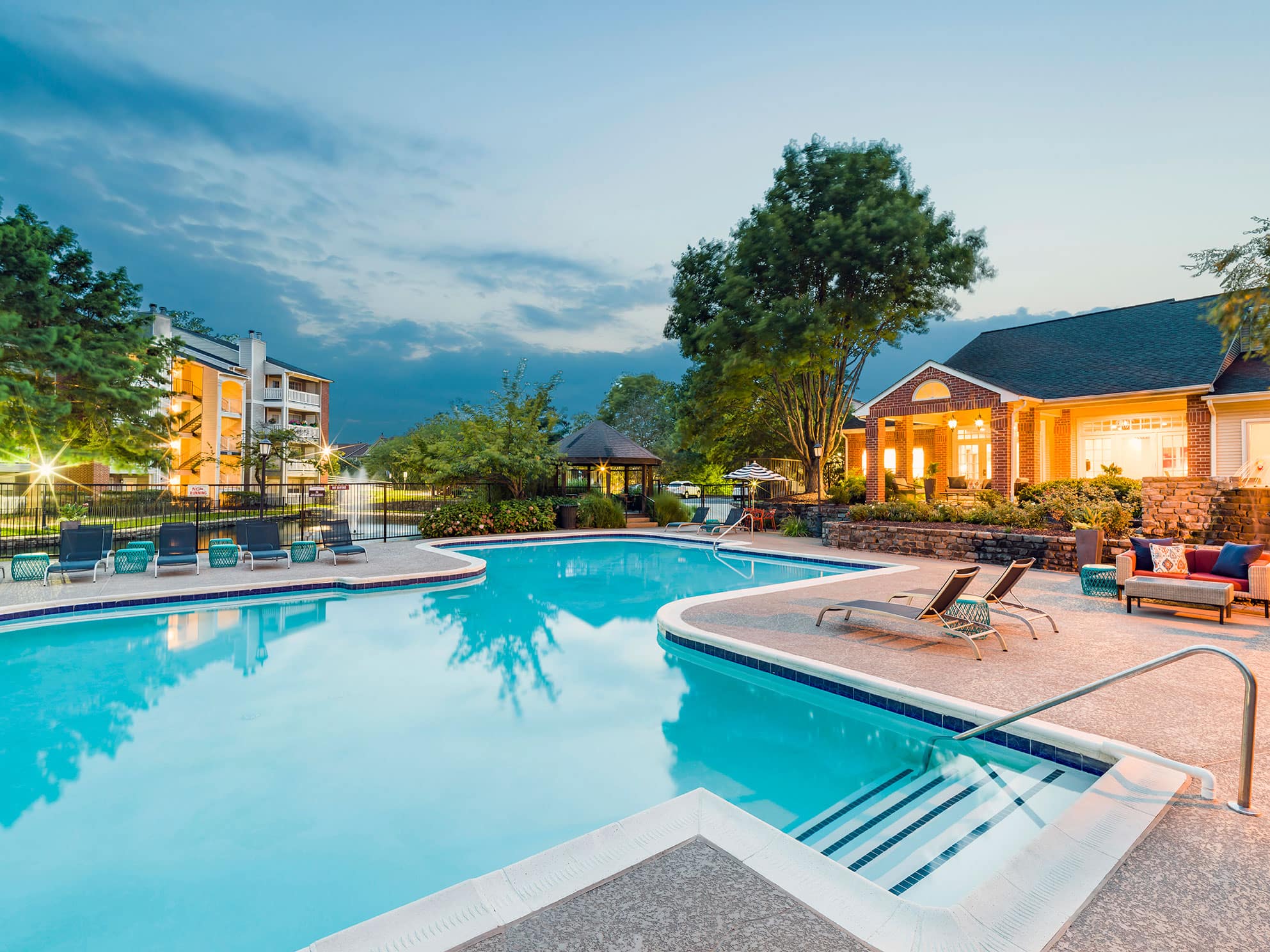 Fairfax Luxury Apartments Halstead Fair Oaks